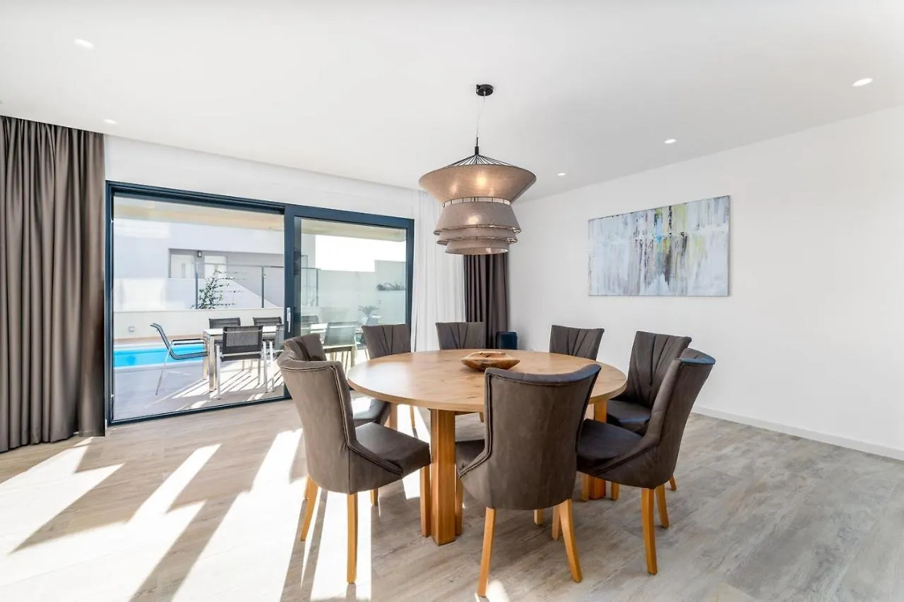 New Villa Astera -Heated Pool, 4 Bedrooms, And Sea Views Seget Vranjica