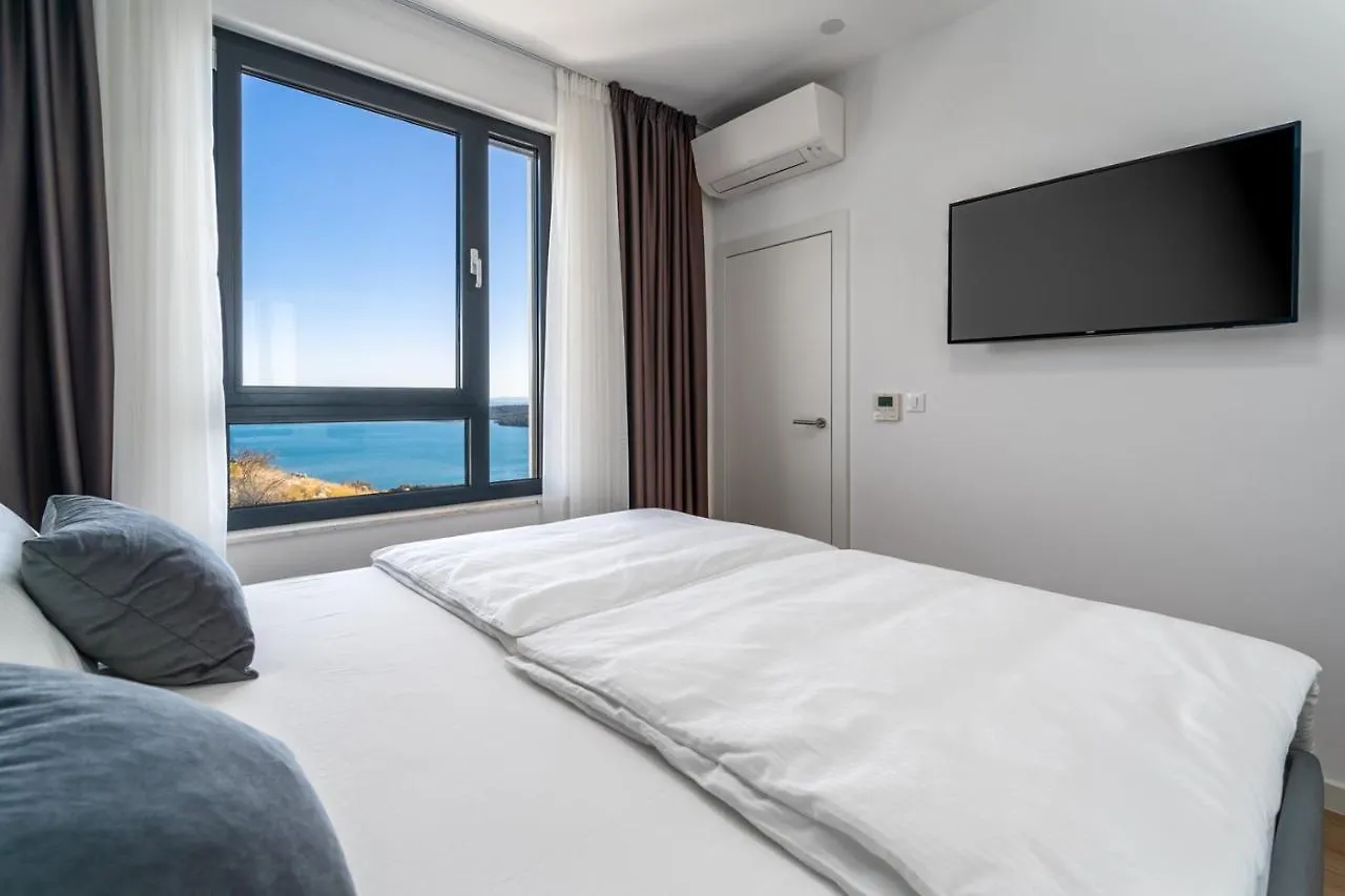 New Villa Astera -Heated Pool, 4 Bedrooms, And Sea Views Seget Vranjica