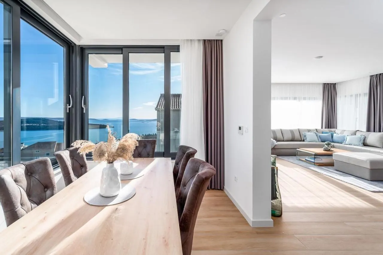 New Villa Astera -Heated Pool, 4 Bedrooms, And Sea Views Seget Vranjica