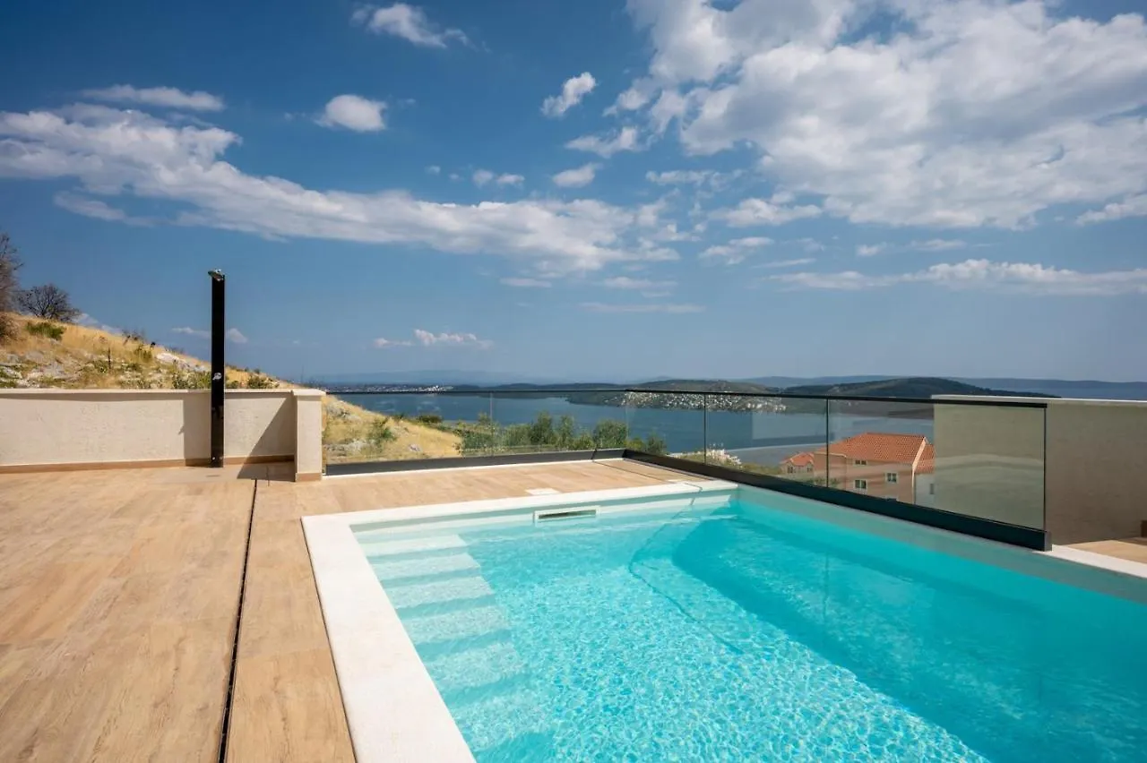 New Villa Astera -Heated Pool, 4 Bedrooms, And Sea Views Seget Vranjica