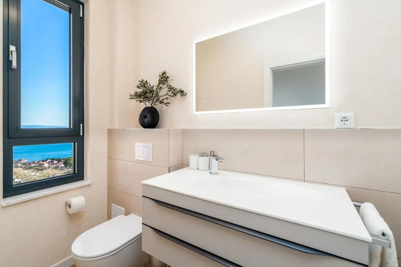 New Villa Astera -Heated Pool, 4 Bedrooms, And Sea Views Seget Vranjica 0*,